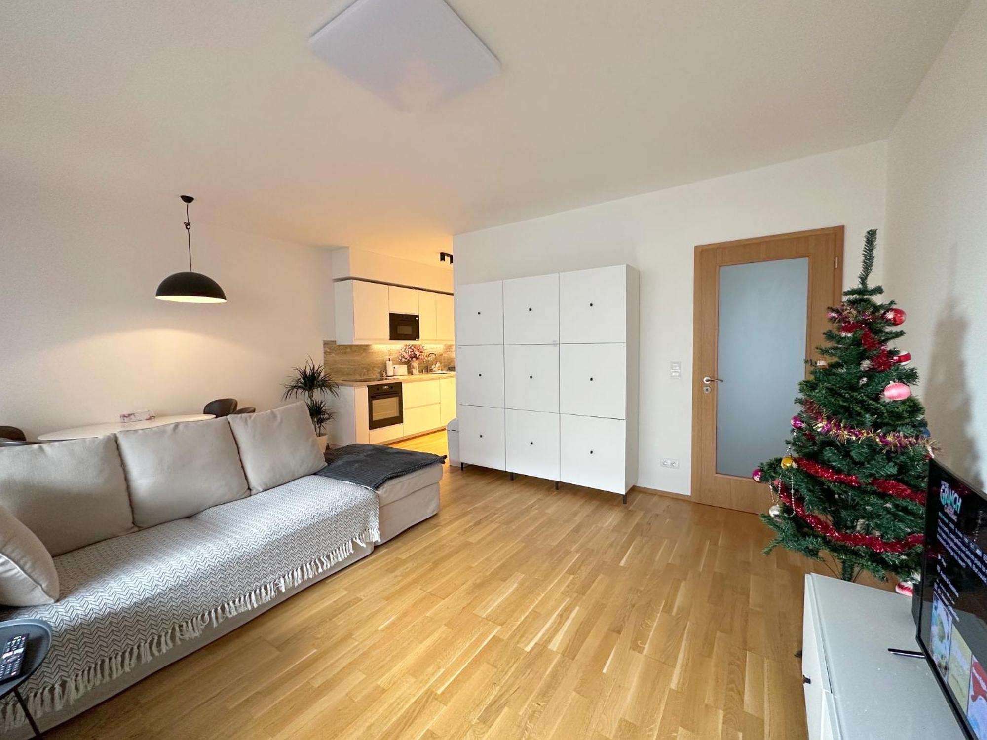 Apartment With Free Parking In Прага Екстериор снимка