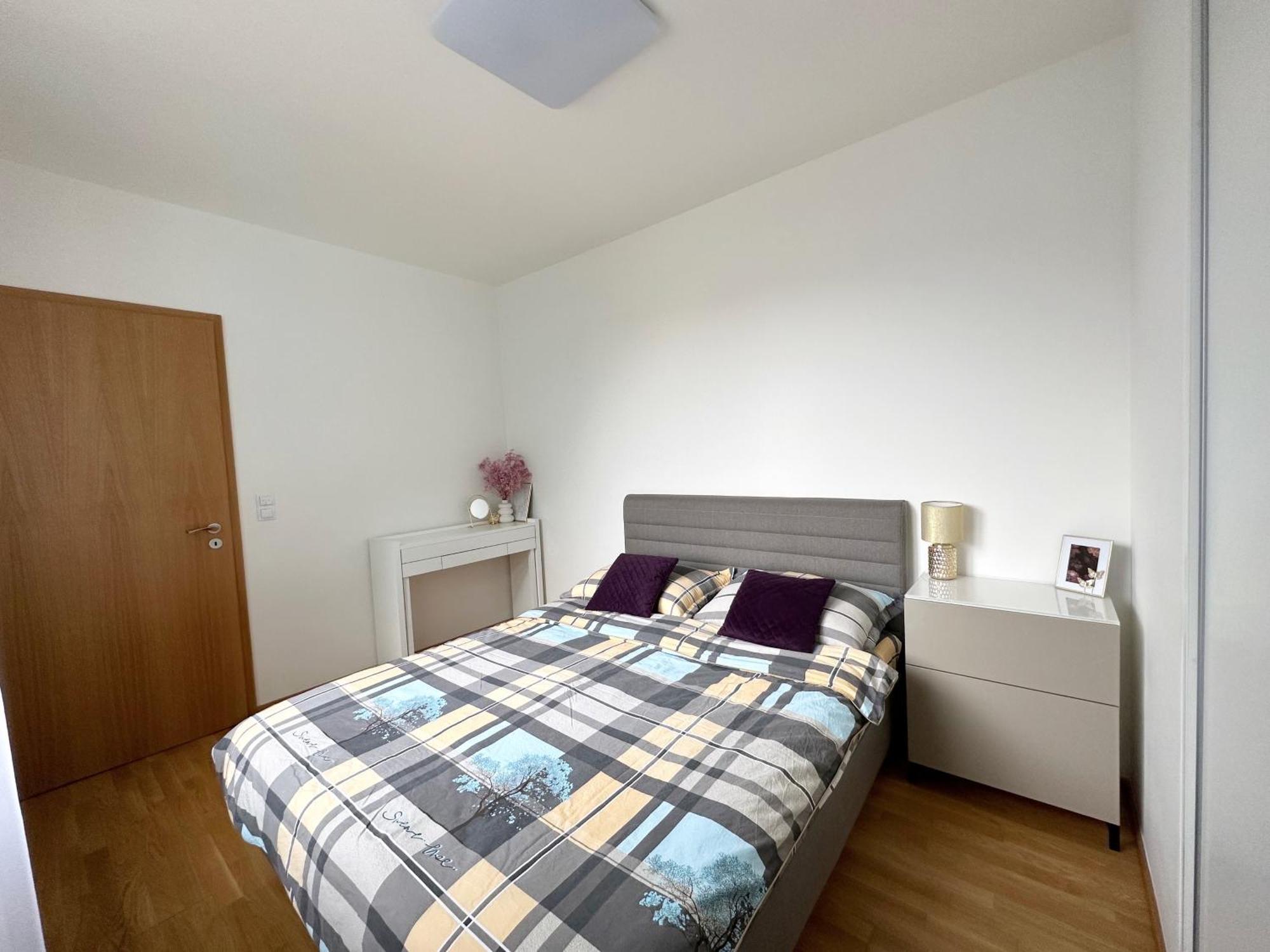 Apartment With Free Parking In Прага Екстериор снимка